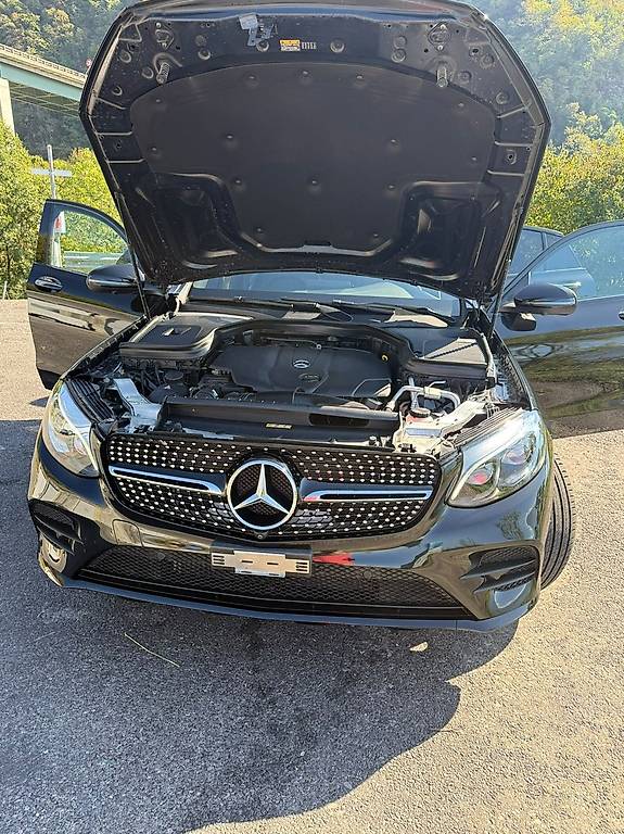 MERCEDES-BENZ GLC 250 d 4Matic 9G-Tronic-image-4