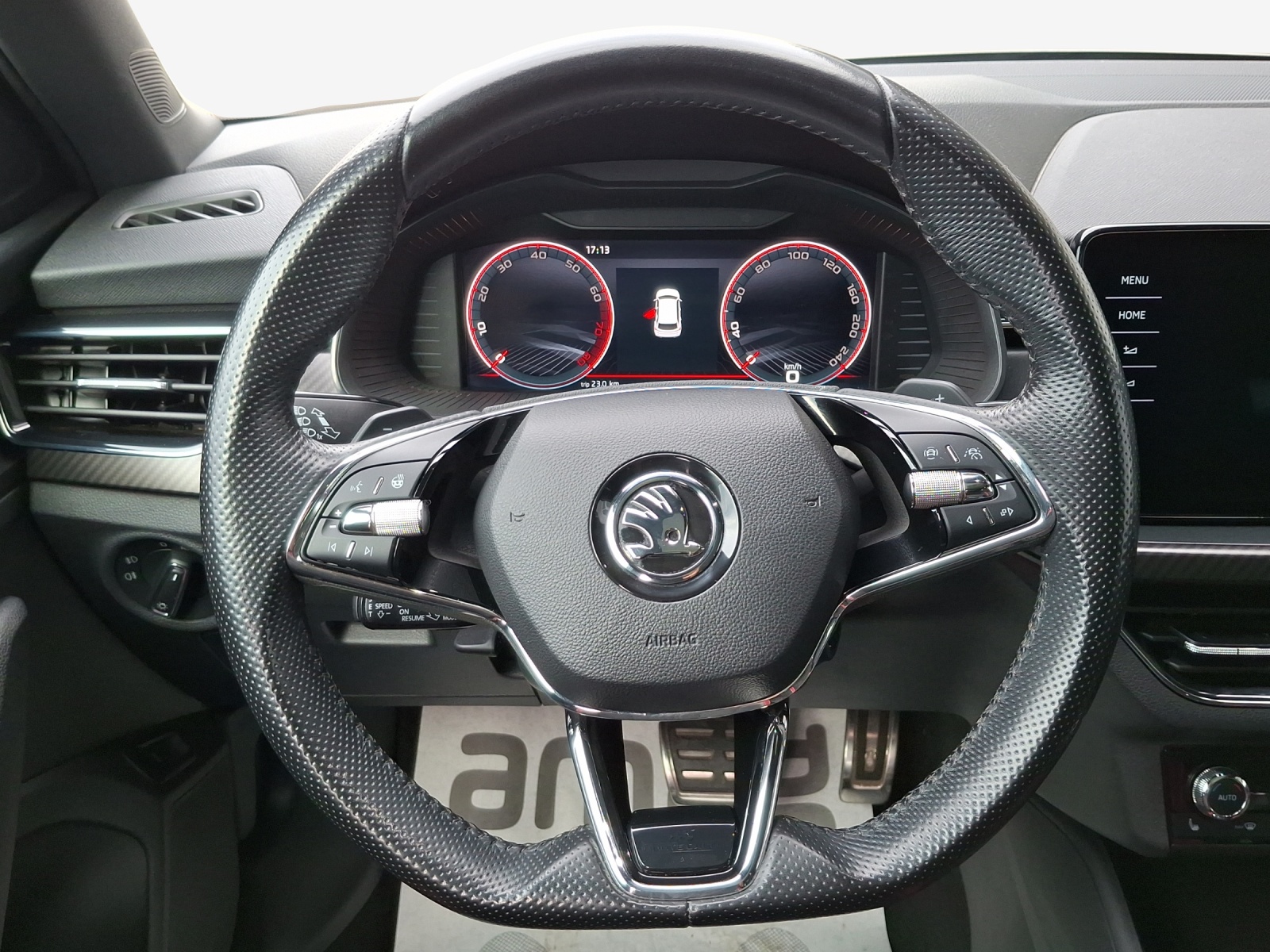 SKODA Kamiq 1.0 TSI Monte Carlo DSG-image-8