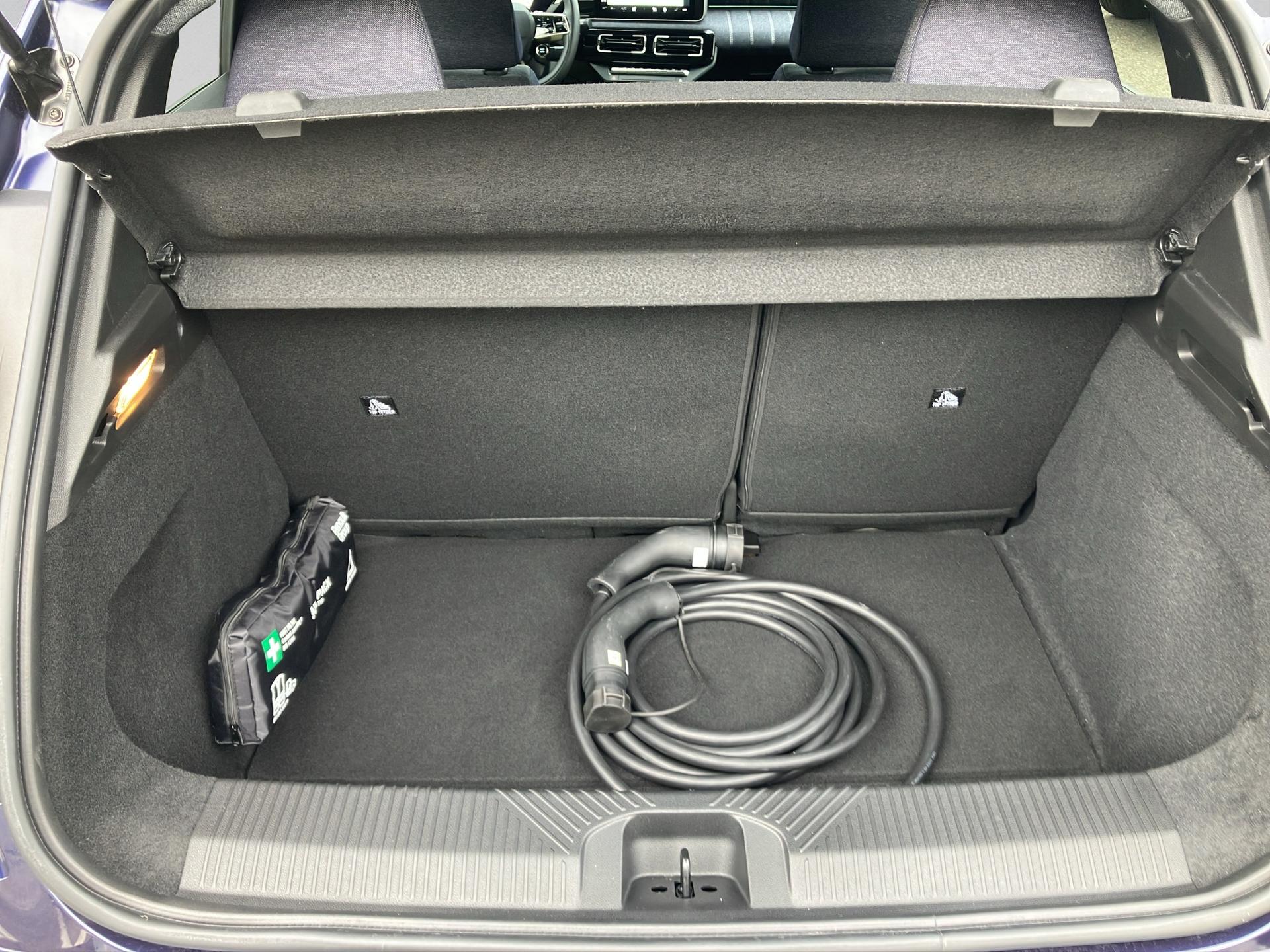 RENAULT R5 E-Tech Comfort Range 52 kWh Techno-image-15