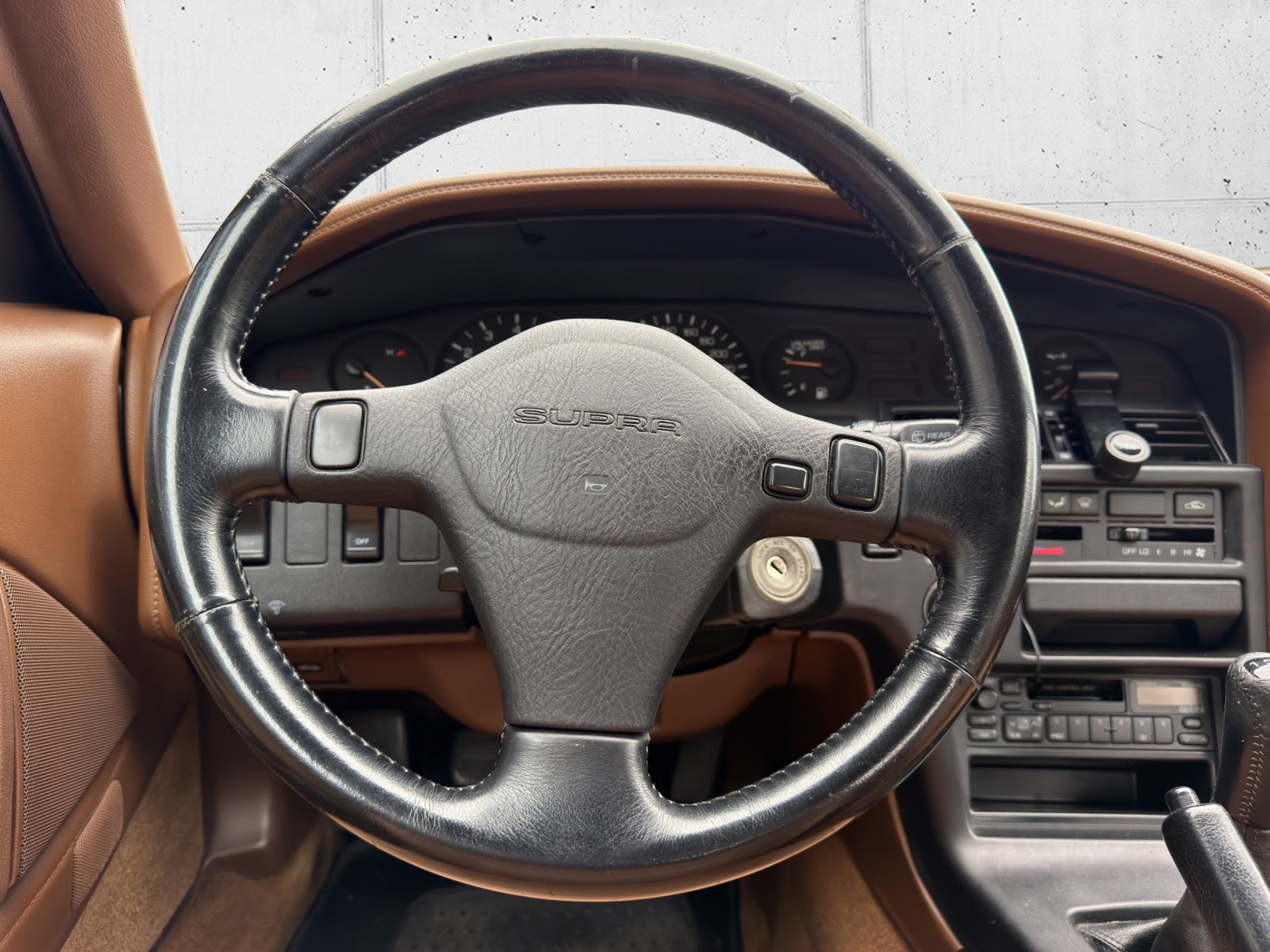 TOYOTA Supra 3.0i Turbo Targa-image-13