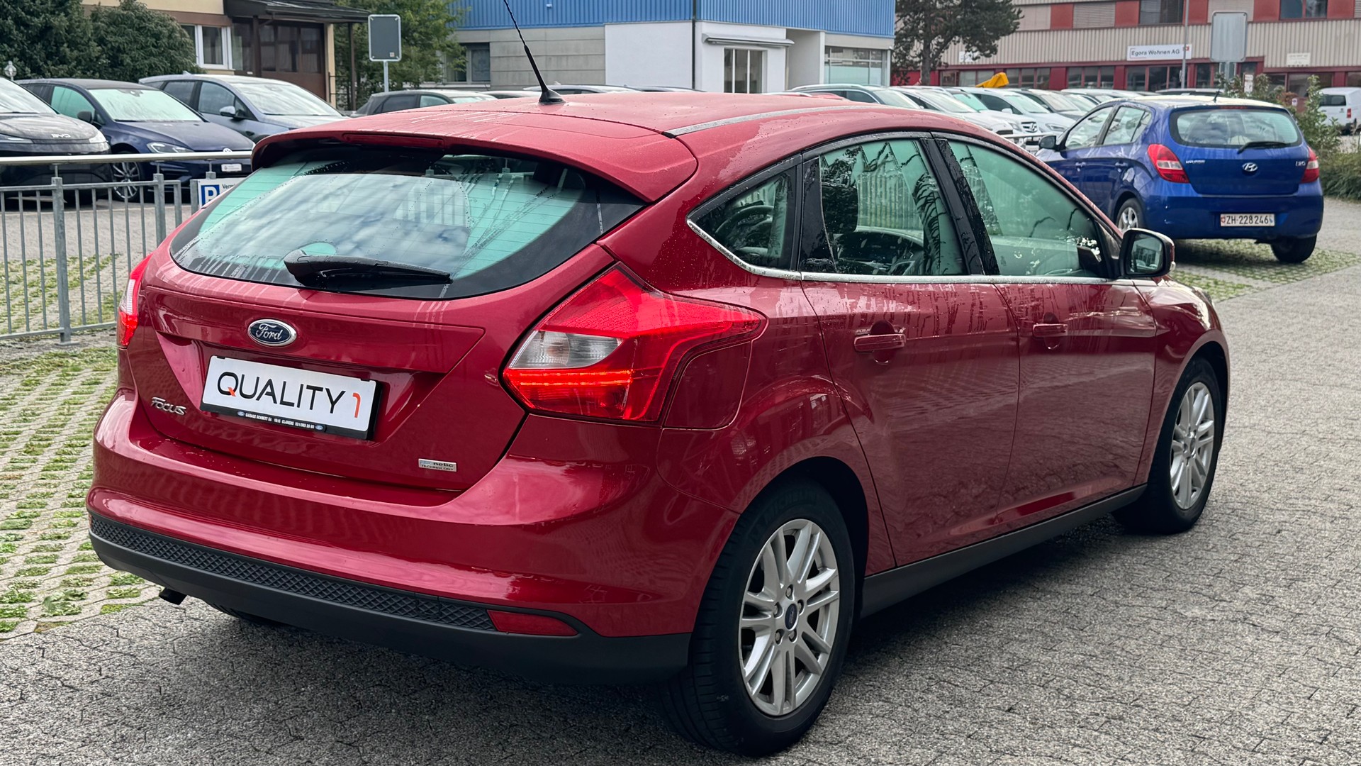 FORD Focus 1.0 SCTi Titanium-image-3