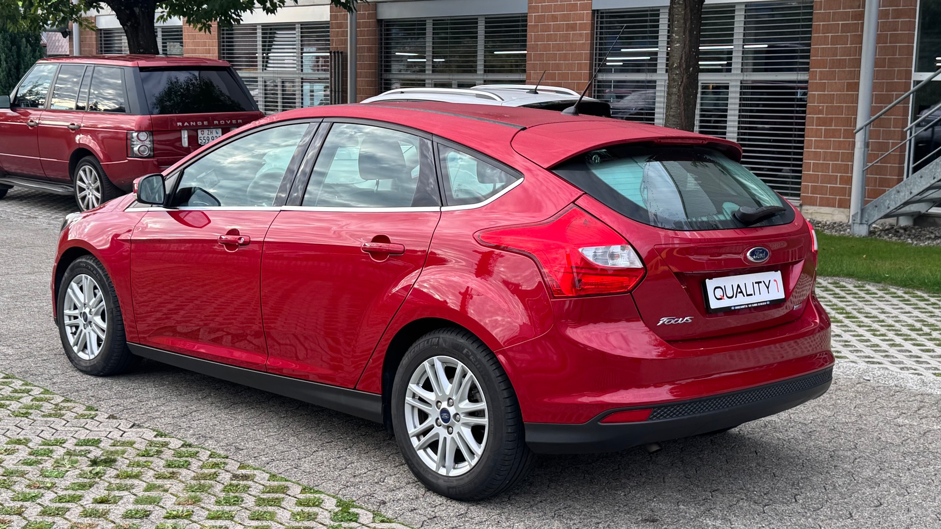 FORD Focus 1.0 SCTi Titanium-image-4