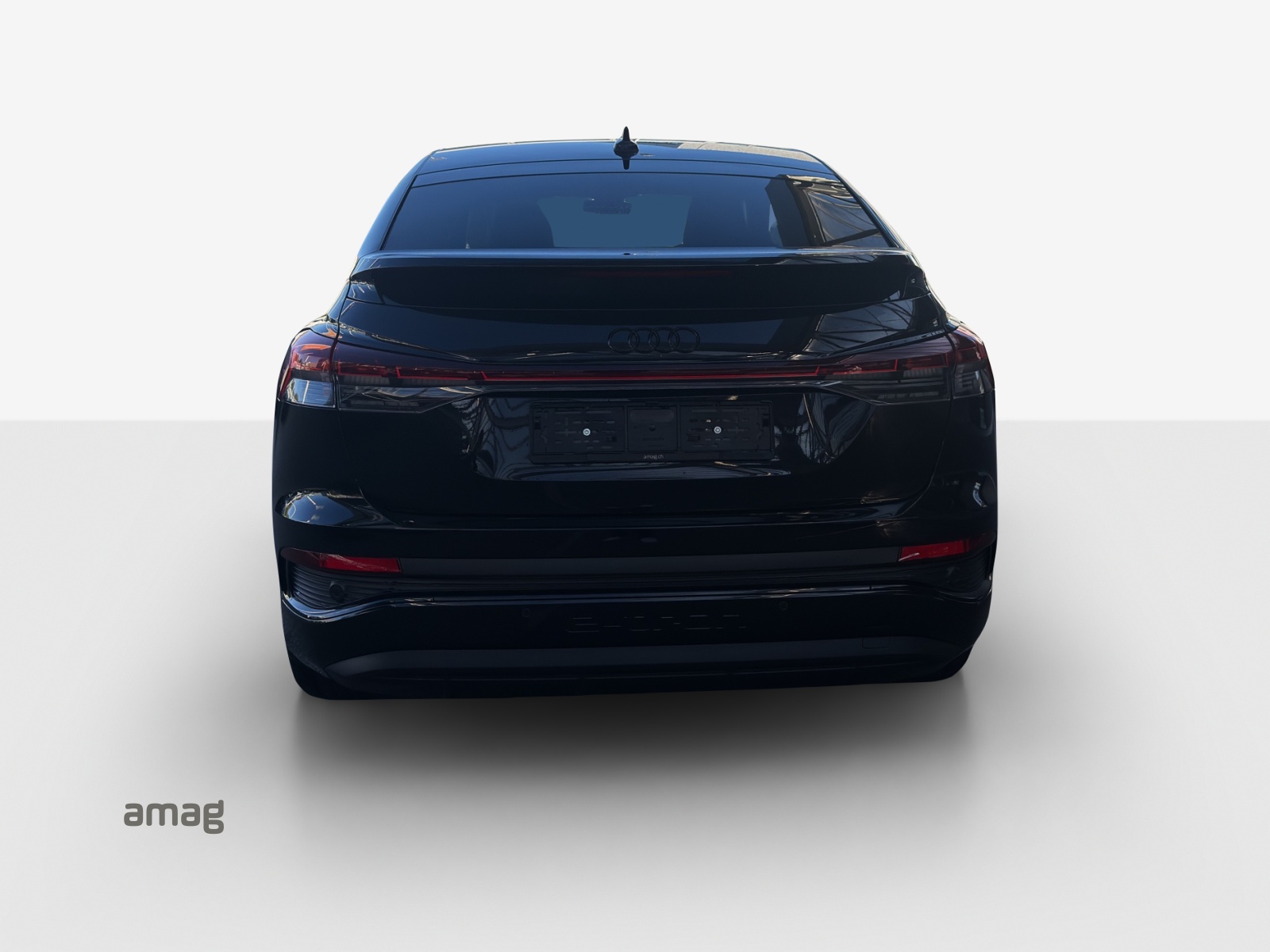 AUDI Q4 Sportback e-tron 40-image-3