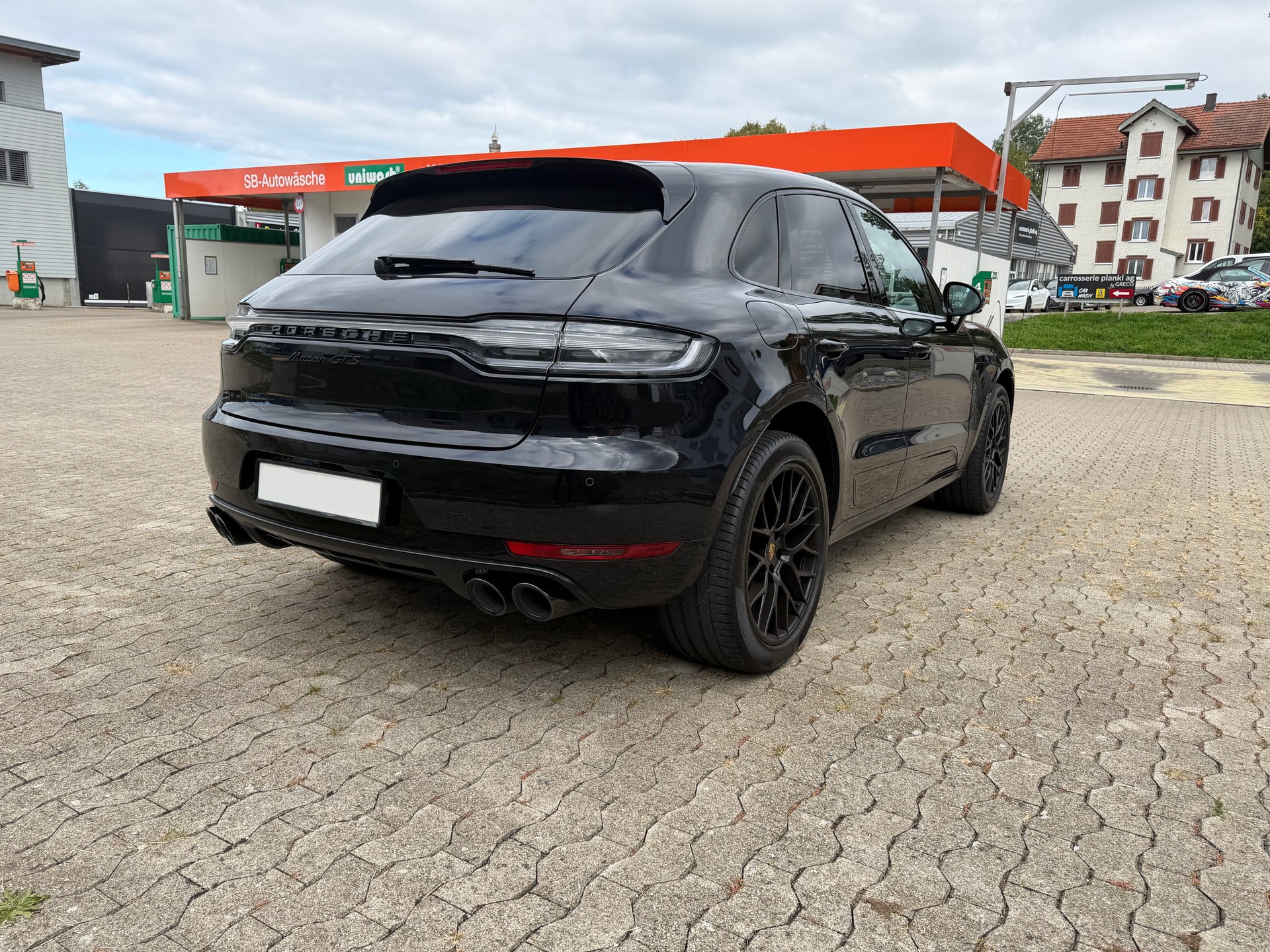 PORSCHE 2.9 V6 GTS-image-3