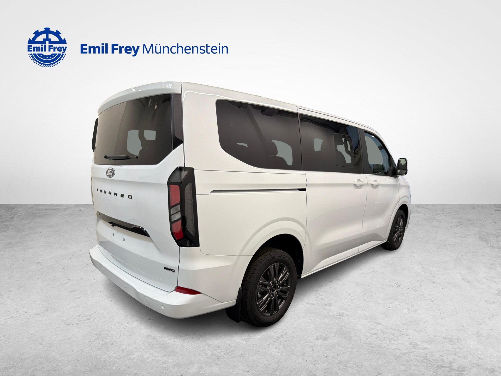 FORD Tourneo C Bus 320 L1 2.0 EcoBlue 170 Titanium 4x4-image-4