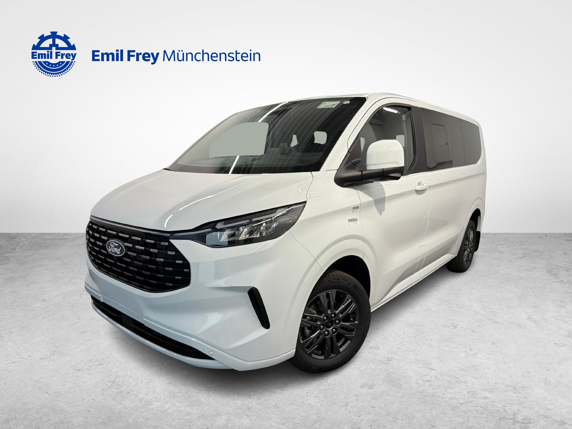FORD Tourneo C Bus 320 L1 2.0 EcoBlue 170 Titanium 4x4-image-0