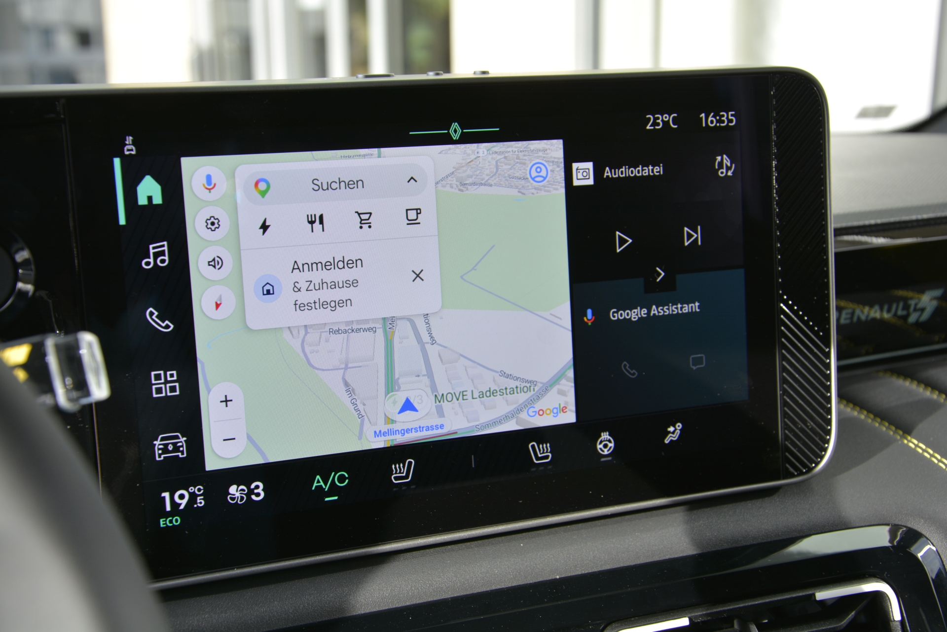 RENAULT R5 E-TECH iconic five 150PS Comfort Range-image-8