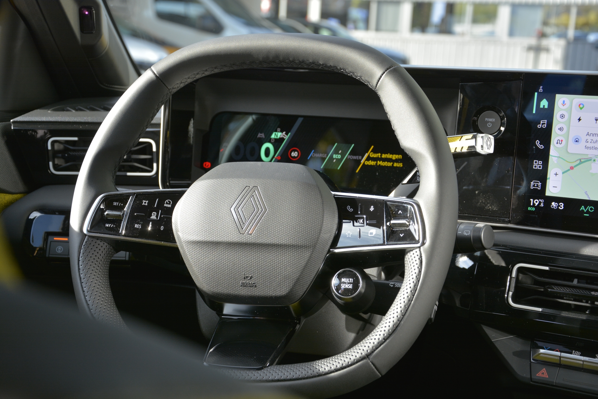RENAULT R5 E-TECH iconic five 150PS Comfort Range-image-6
