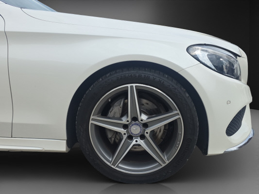 MERCEDES-BENZ C 200 AMG Line-image-5