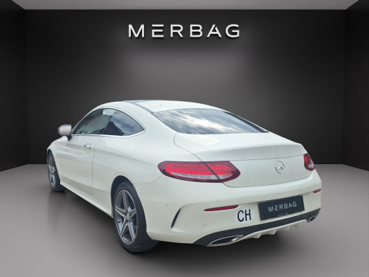 MERCEDES-BENZ C 200 AMG Line-image-3