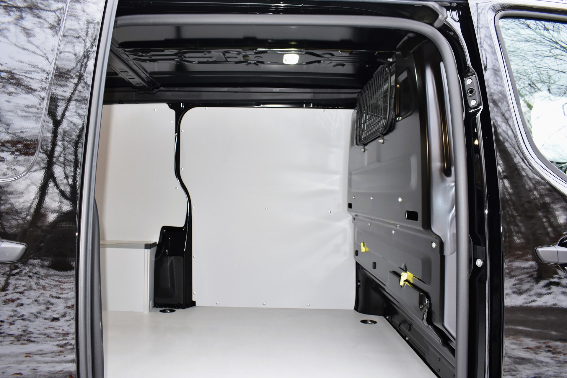 OPEL Vivaro Cargo-e 75 kWh Enjoy M-image-6