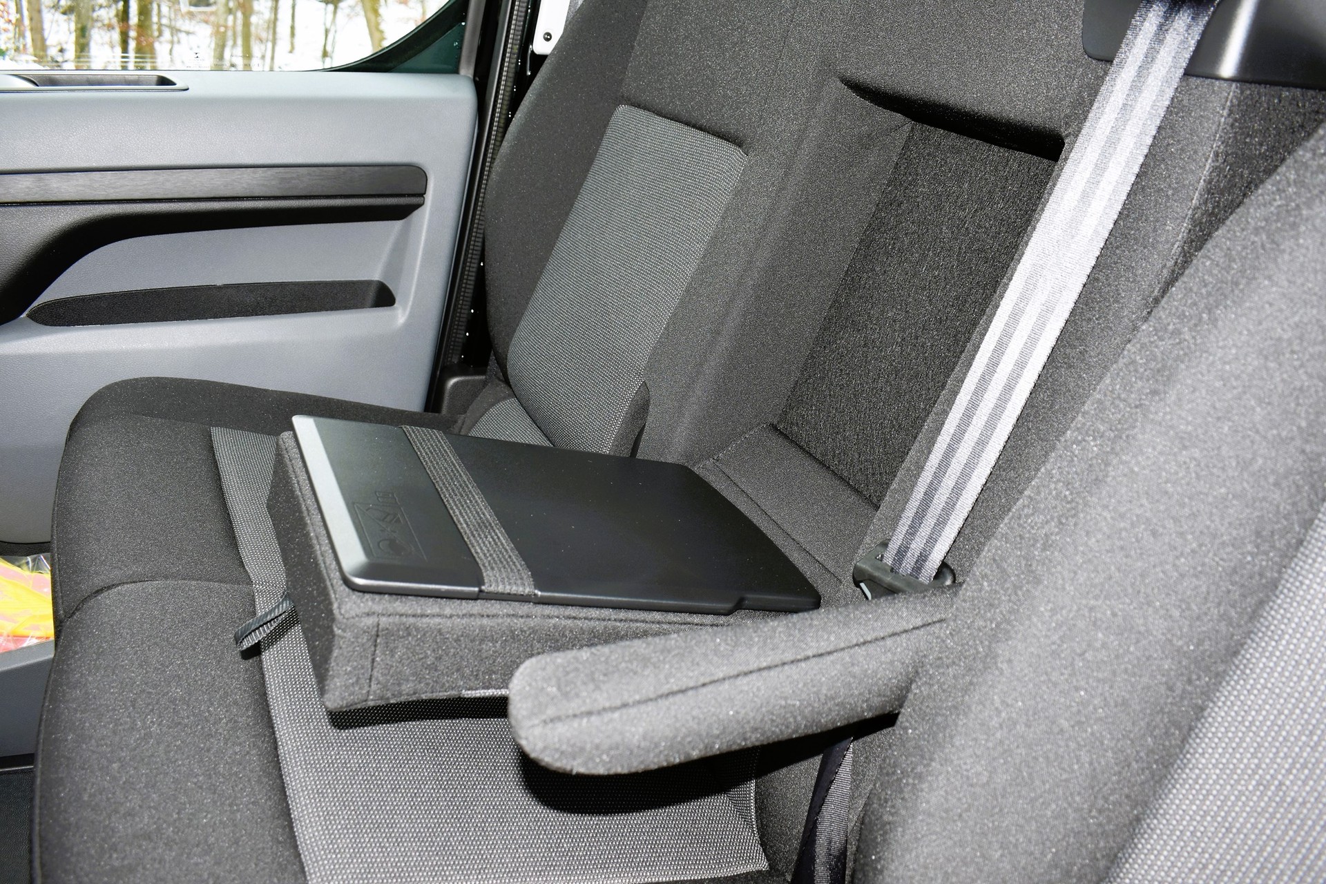 OPEL Vivaro Cargo-e 75 kWh Enjoy M-image-9