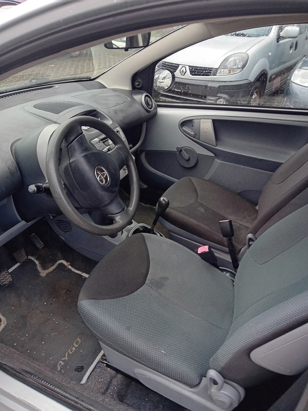 TOYOTA Aygo 1.0 ** Frisch AB MFK** Läuft Einwandfrei **-image-4