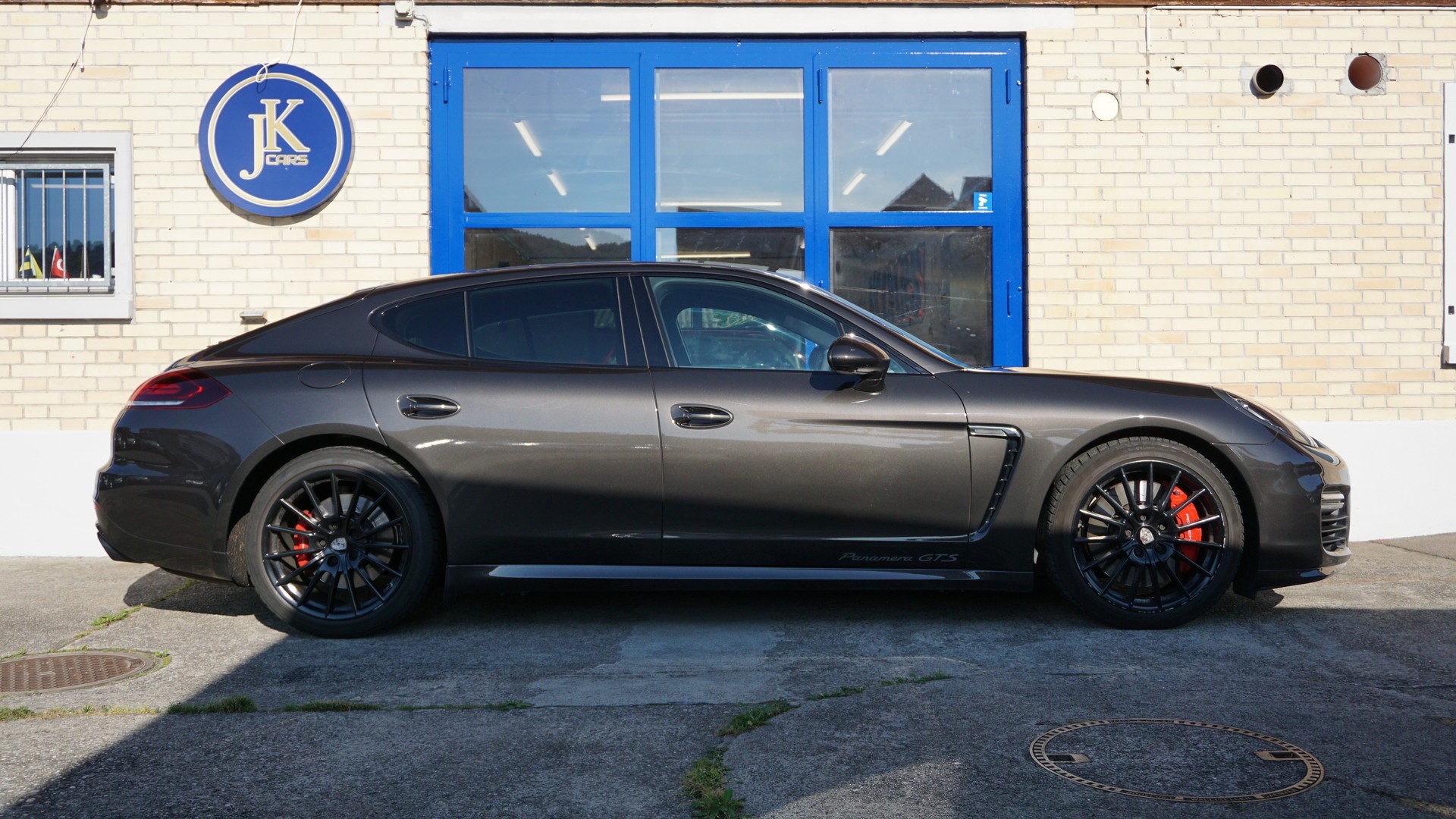 PORSCHE Panamera GTS 4.8 PDK-image-5