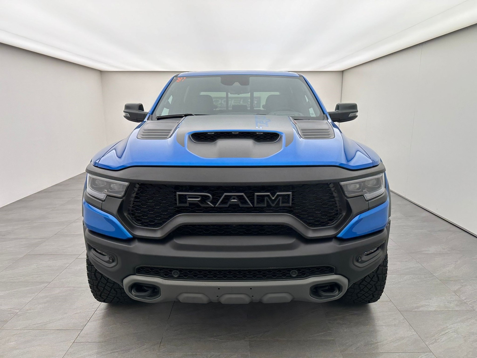 DODGE Ram 1500 TRX 6.2 V8-image-1