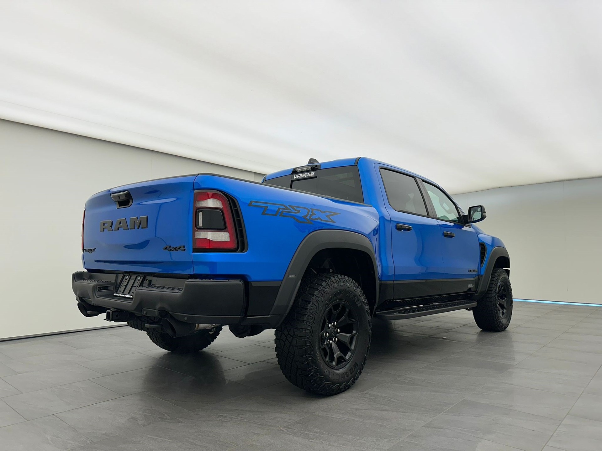 DODGE Ram 1500 TRX 6.2 V8-image-3