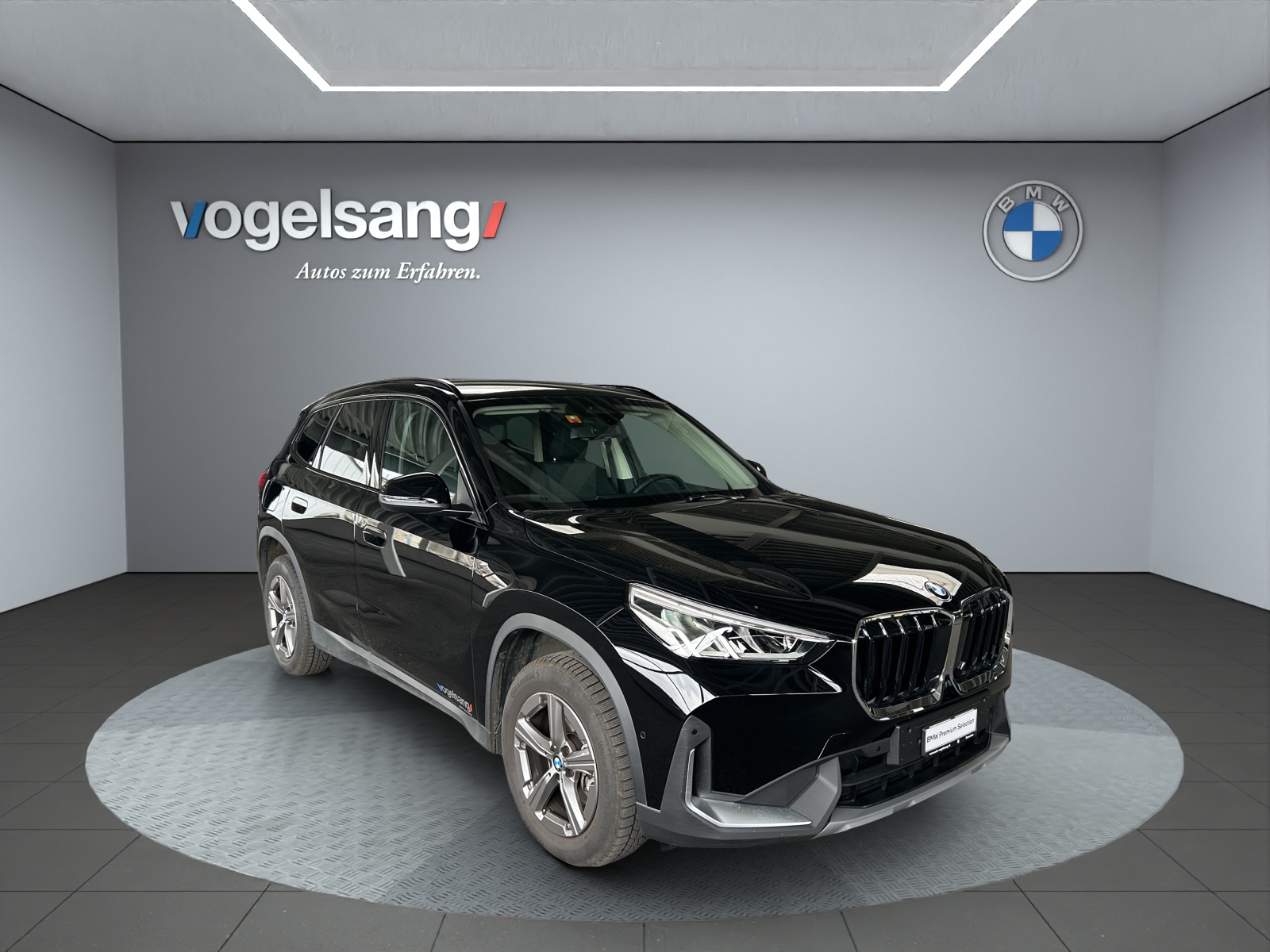 BMW X1 sDrive 18i-image-7