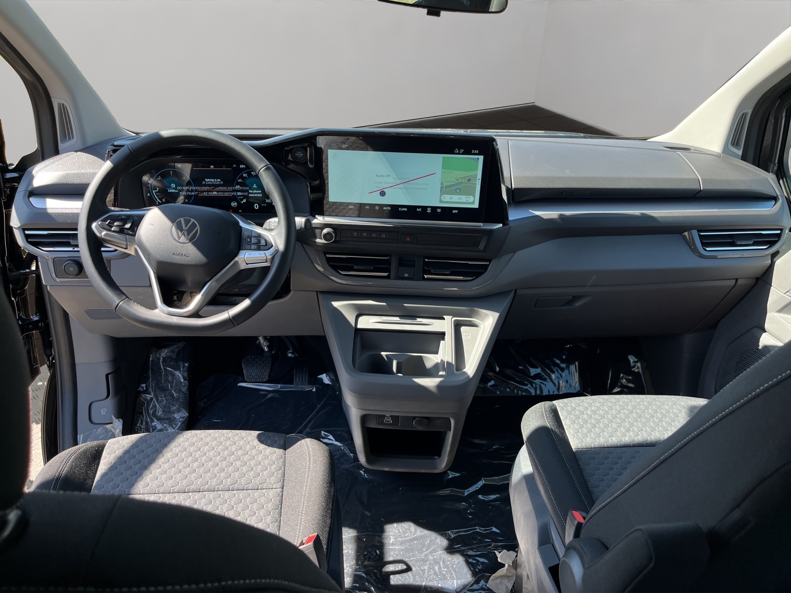 VW Transporter Kombi 2.0 TDI Automat-image-4