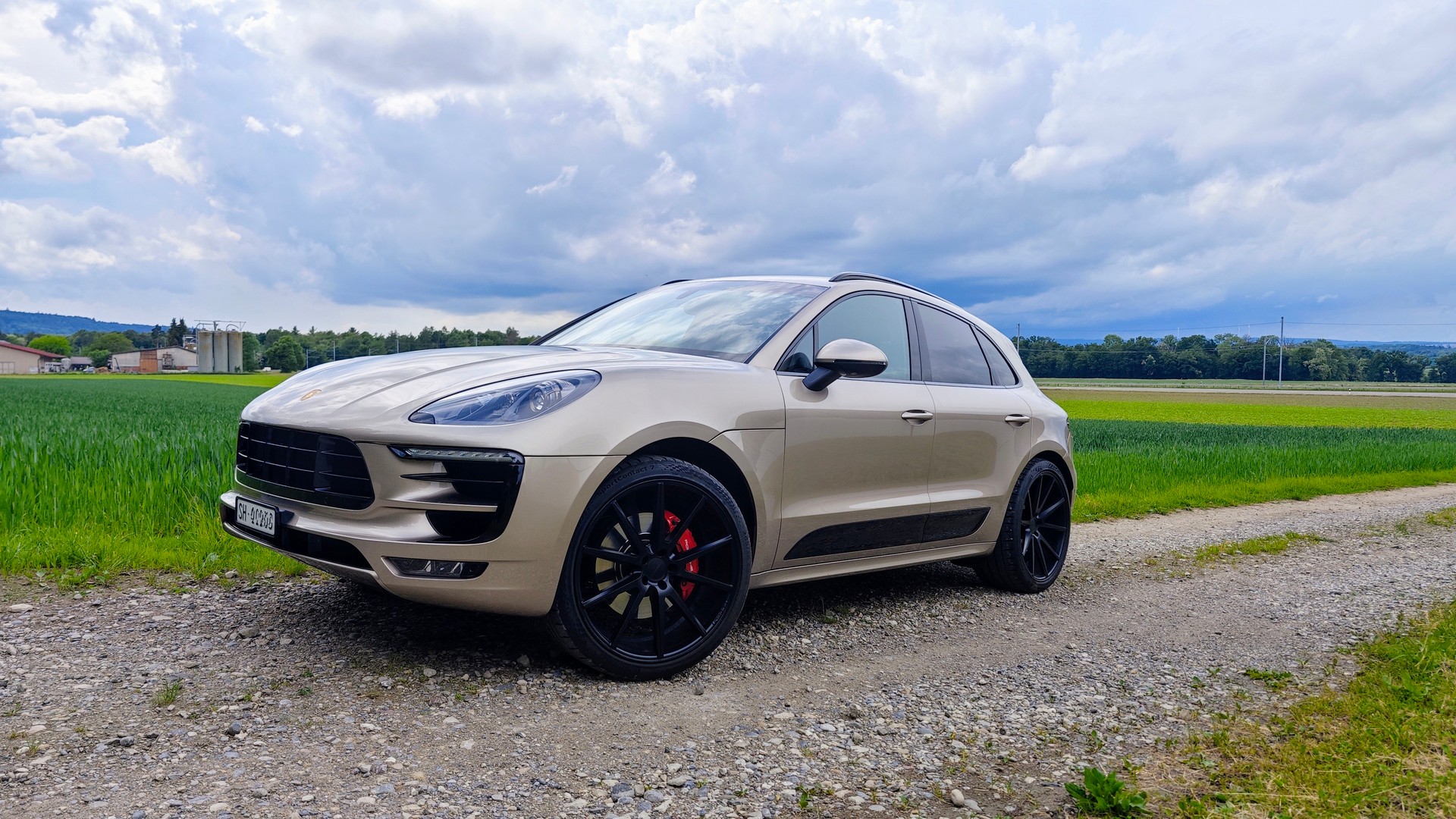 PORSCHE Macan Turbo PDK-image-0