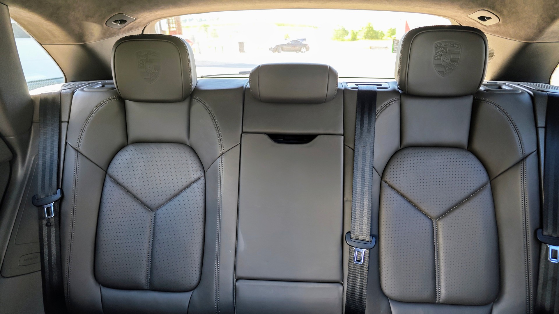 PORSCHE Macan Turbo PDK-image-10