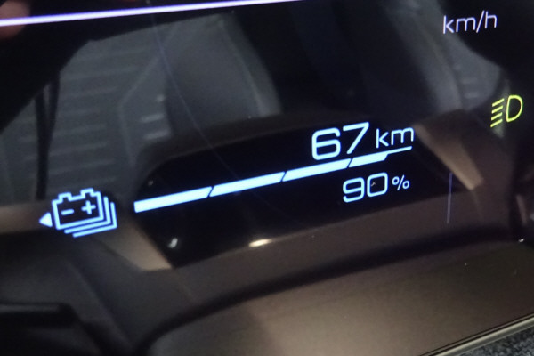 PEUGEOT 5008 195 e-DCS7 GT GT-image-4