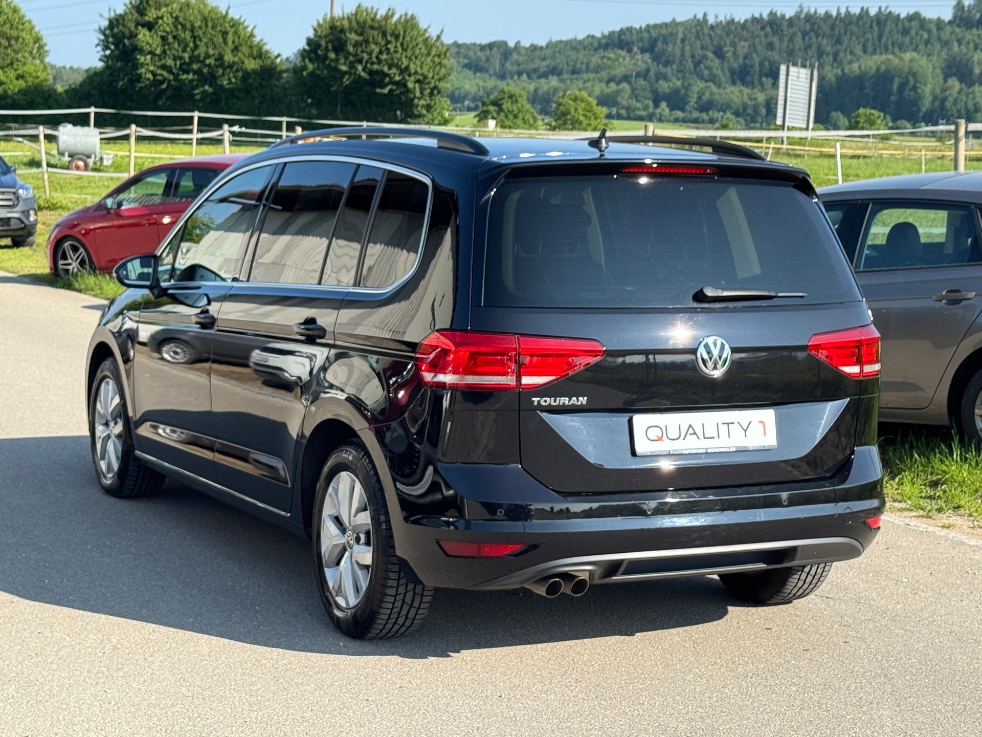 VW Touran 2.0 TDI BlueMotion Technology Comfortline DSG-image-3