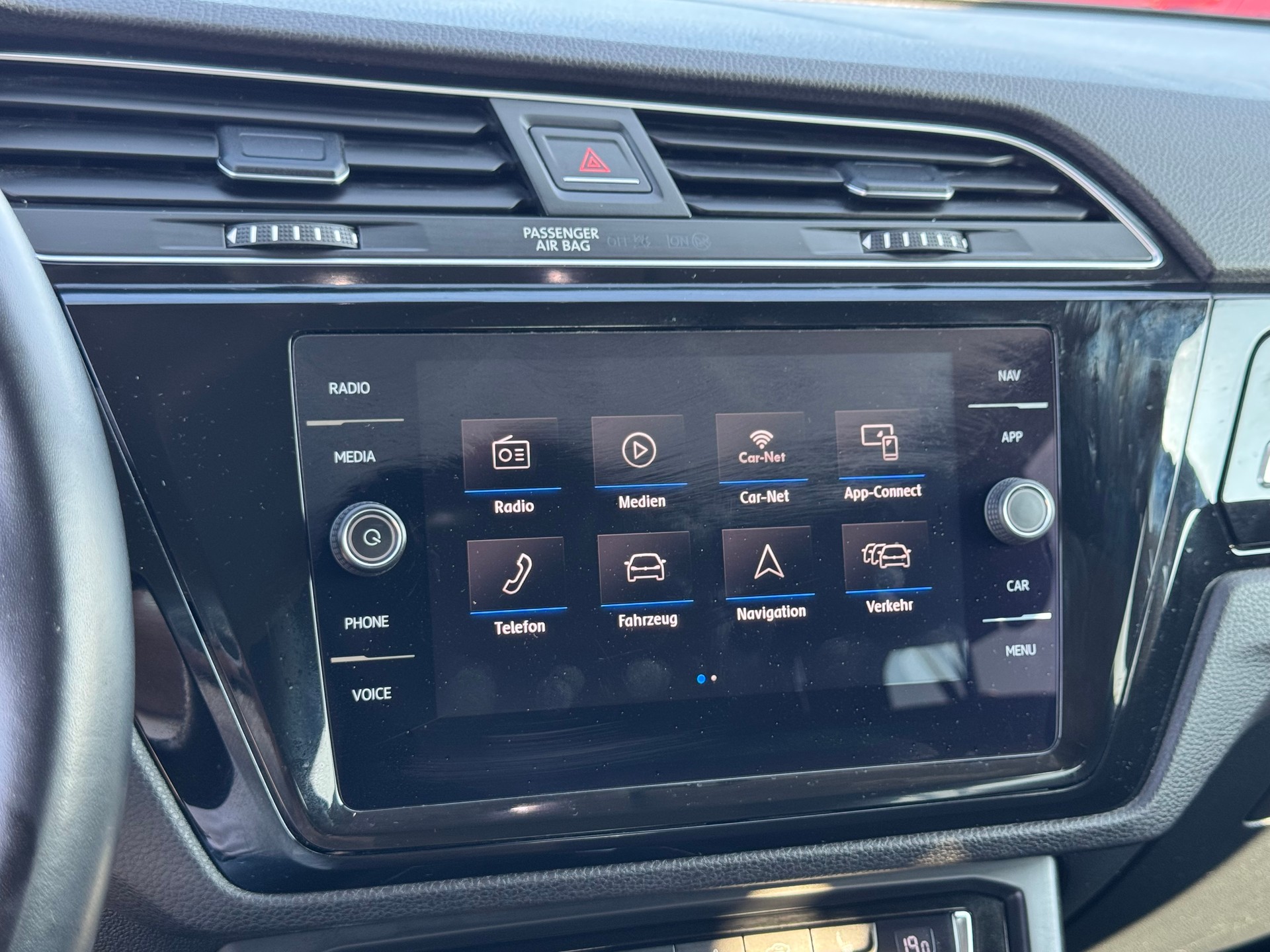VW Touran 2.0 TDI BlueMotion Technology Comfortline DSG-image-10
