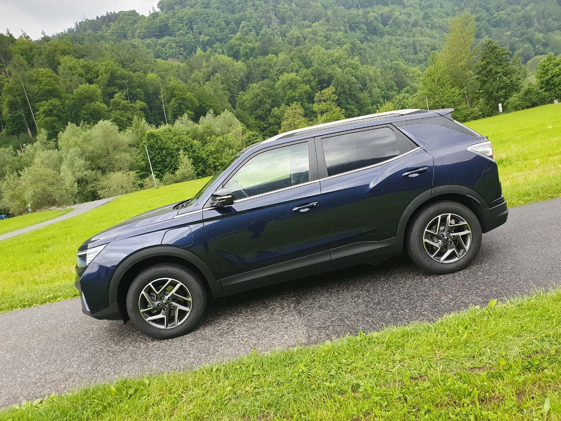 KGM-SsangYong E-Korando Titanium 100% Elektro-image-4