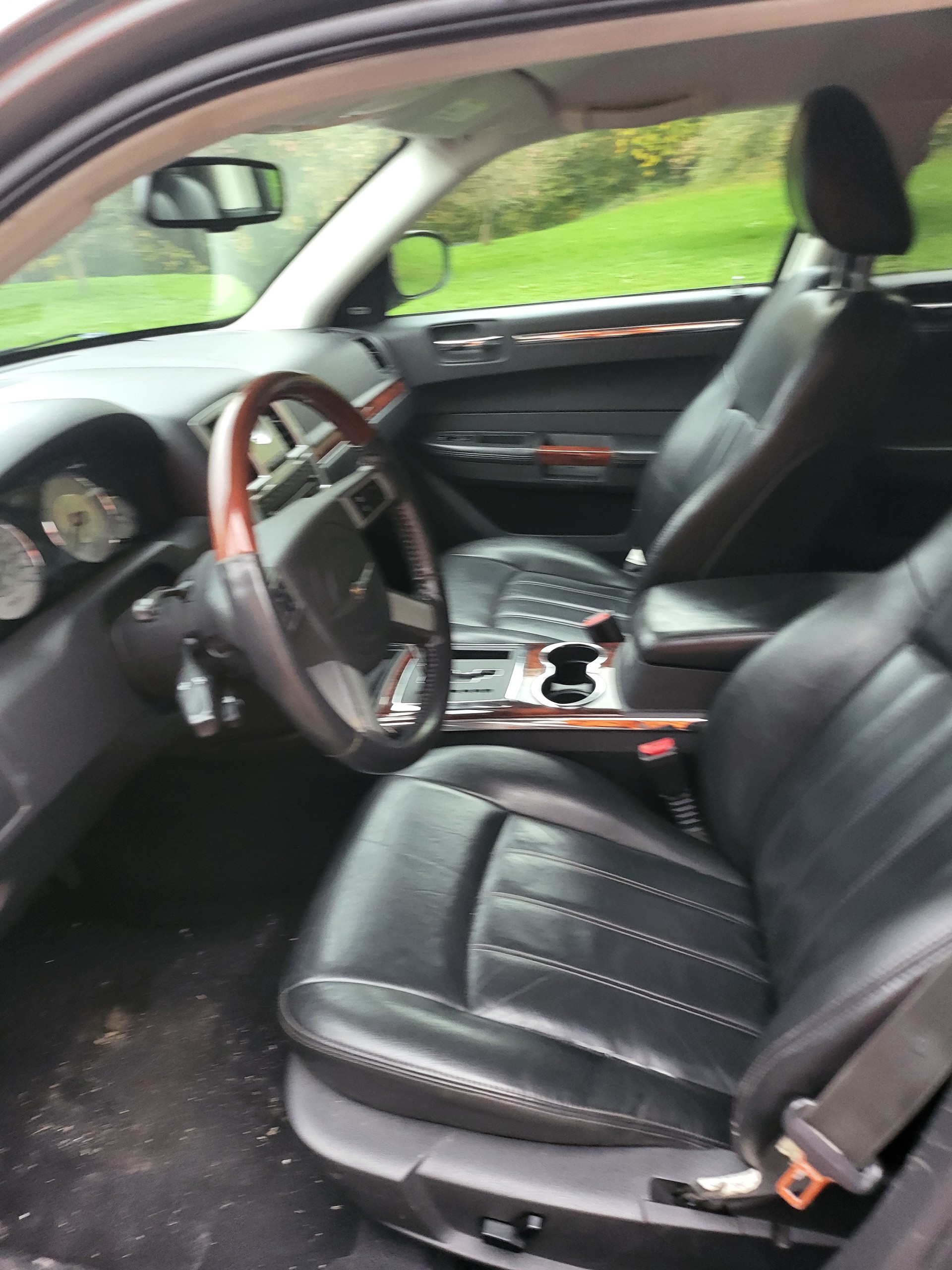 CHRYSLER Chrysler 300c-image-7