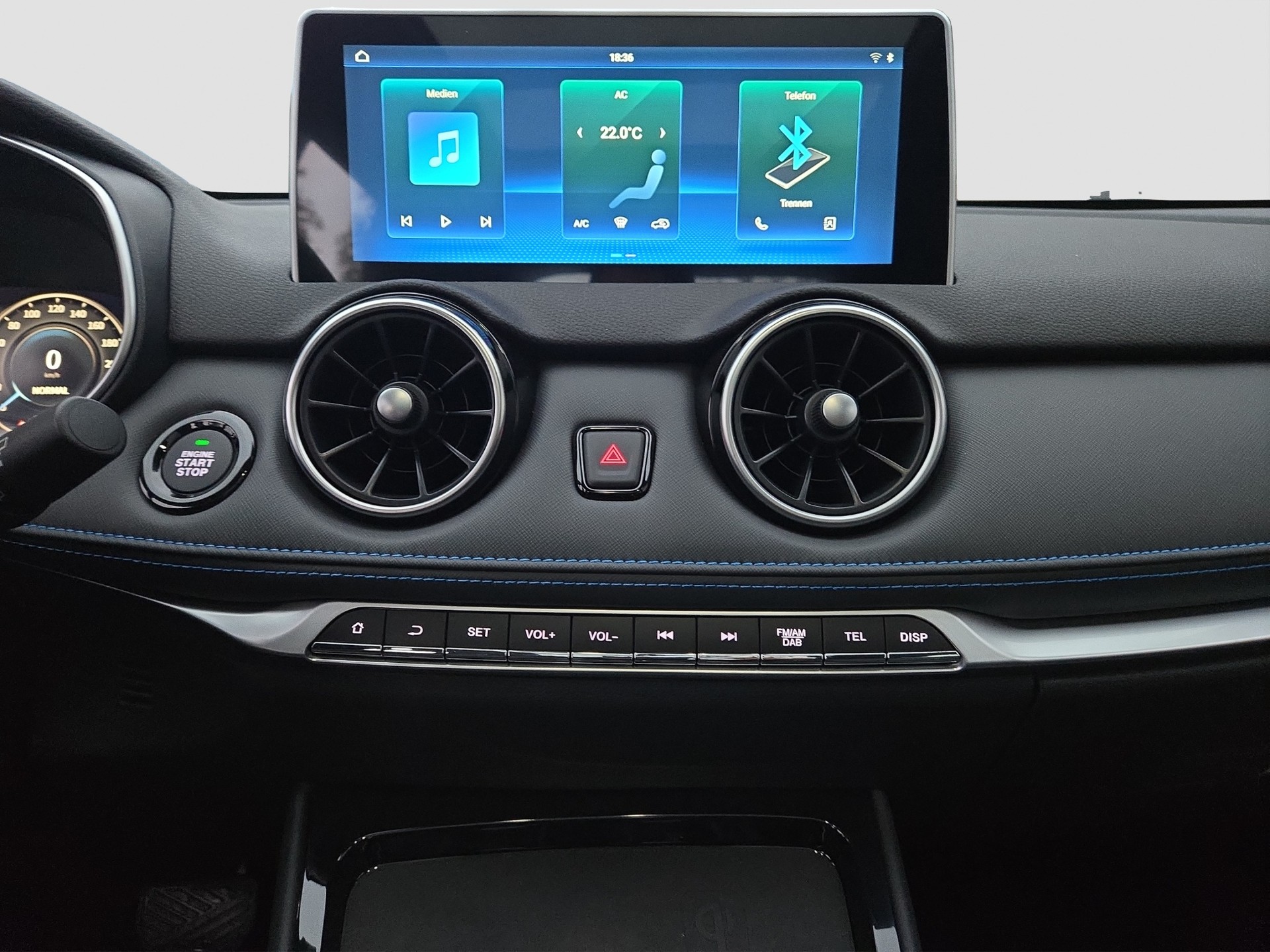 SERES Seres 3 Luxury 54kWh-image-12