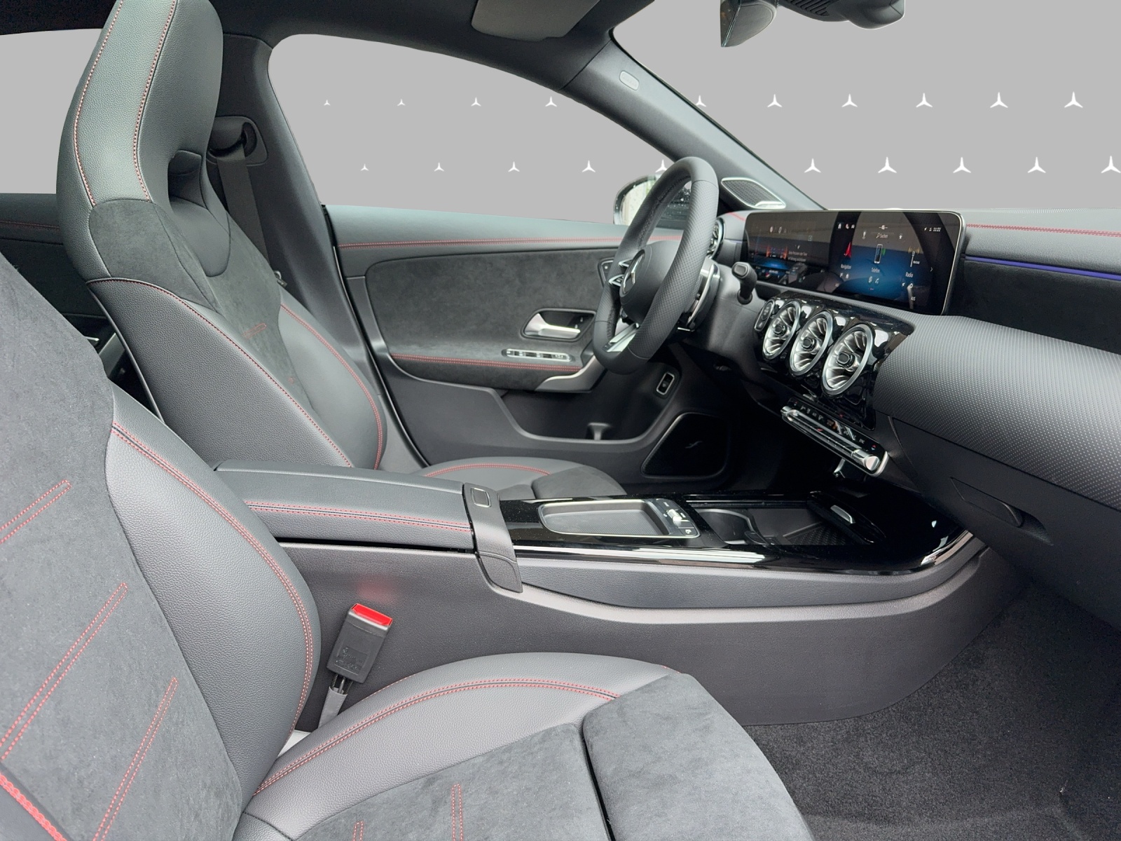 MERCEDES-BENZ CLA 35 AMG 4Matic 8G-DCT-image-11
