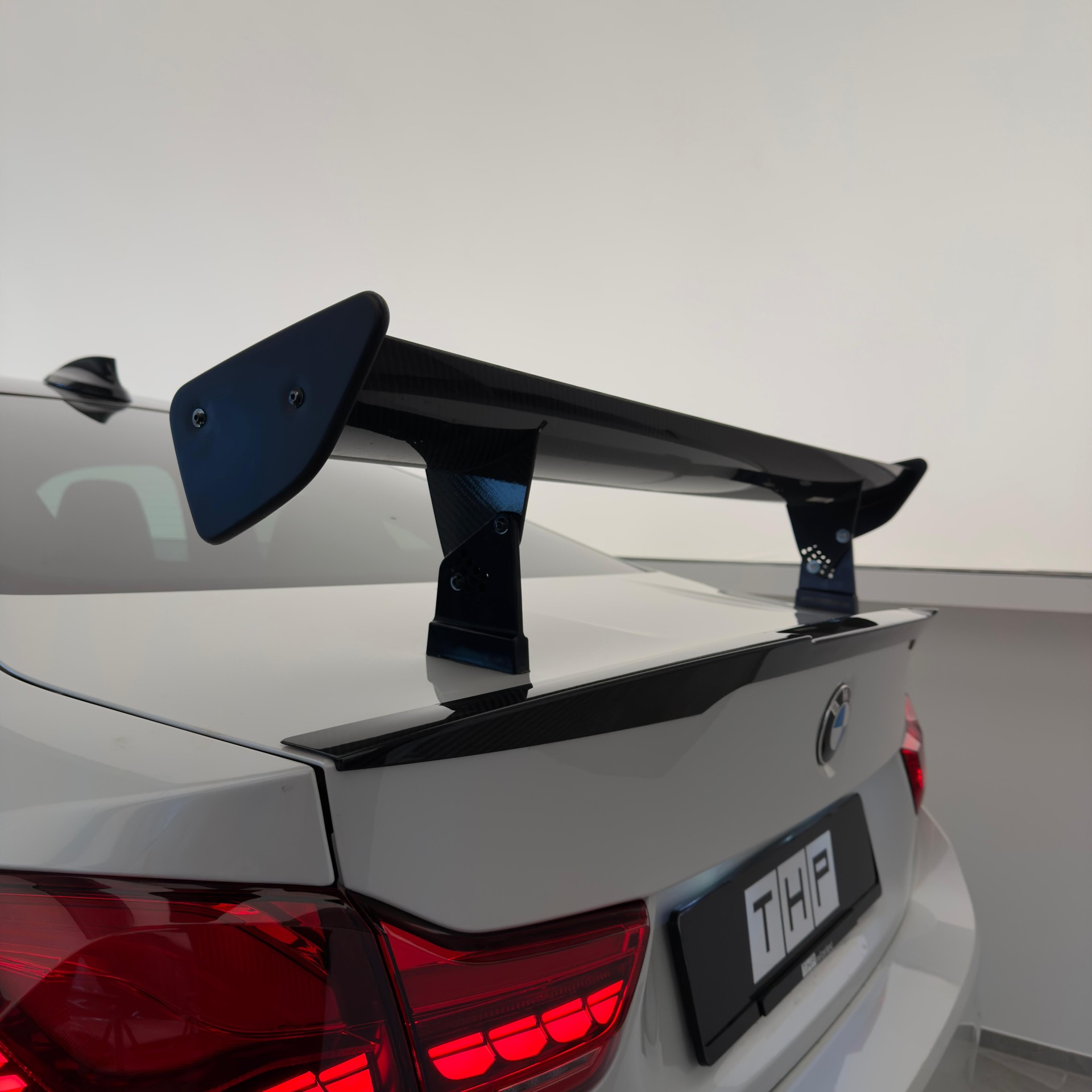 BMW M4 Coupé M Performance-image-6