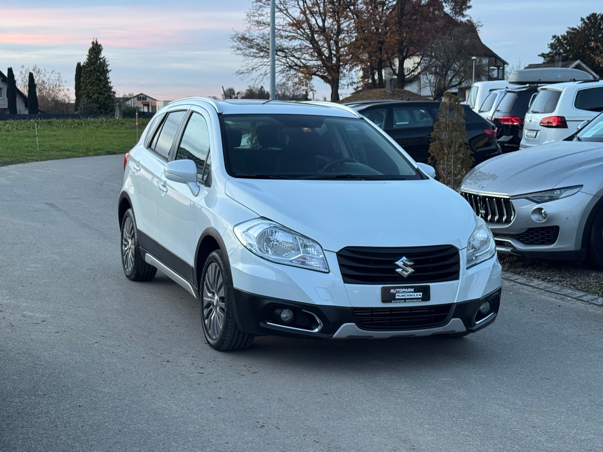 SUZUKI SX4 S-GROSS 1.6 TD PizSulai Top-image-1