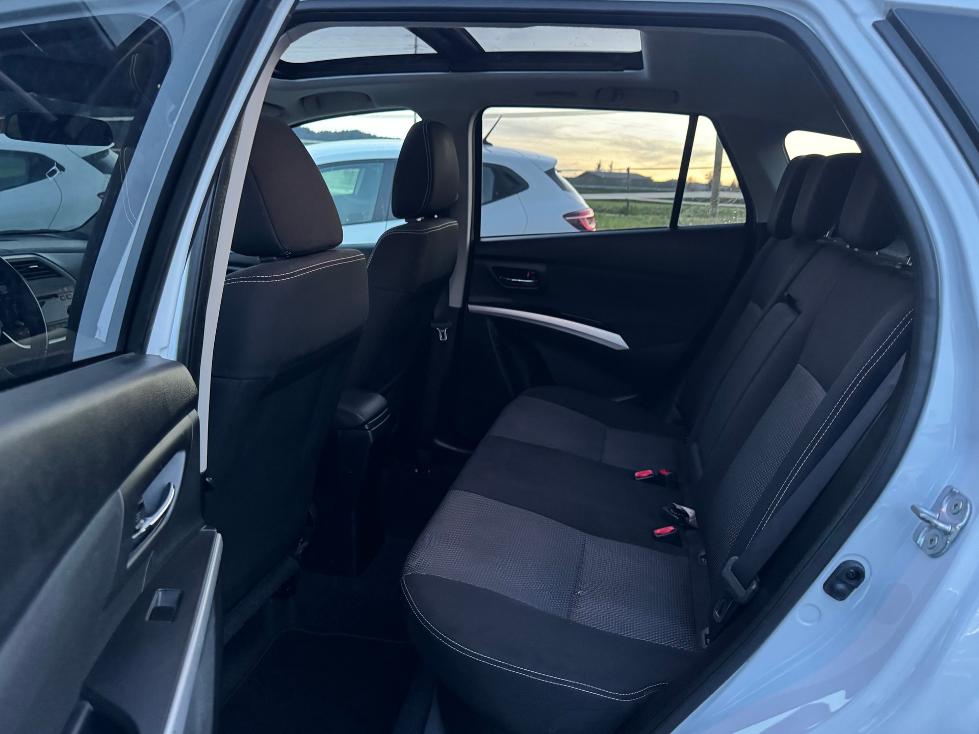 SUZUKI SX4 S-GROSS 1.6 TD PizSulai Top-image-10