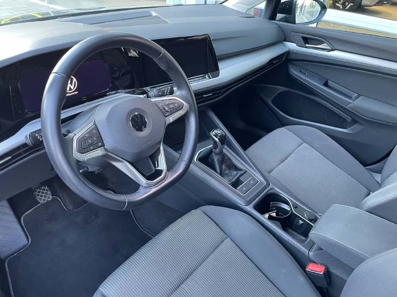 VW Golf VIII 1.0 TSI Value-image-5