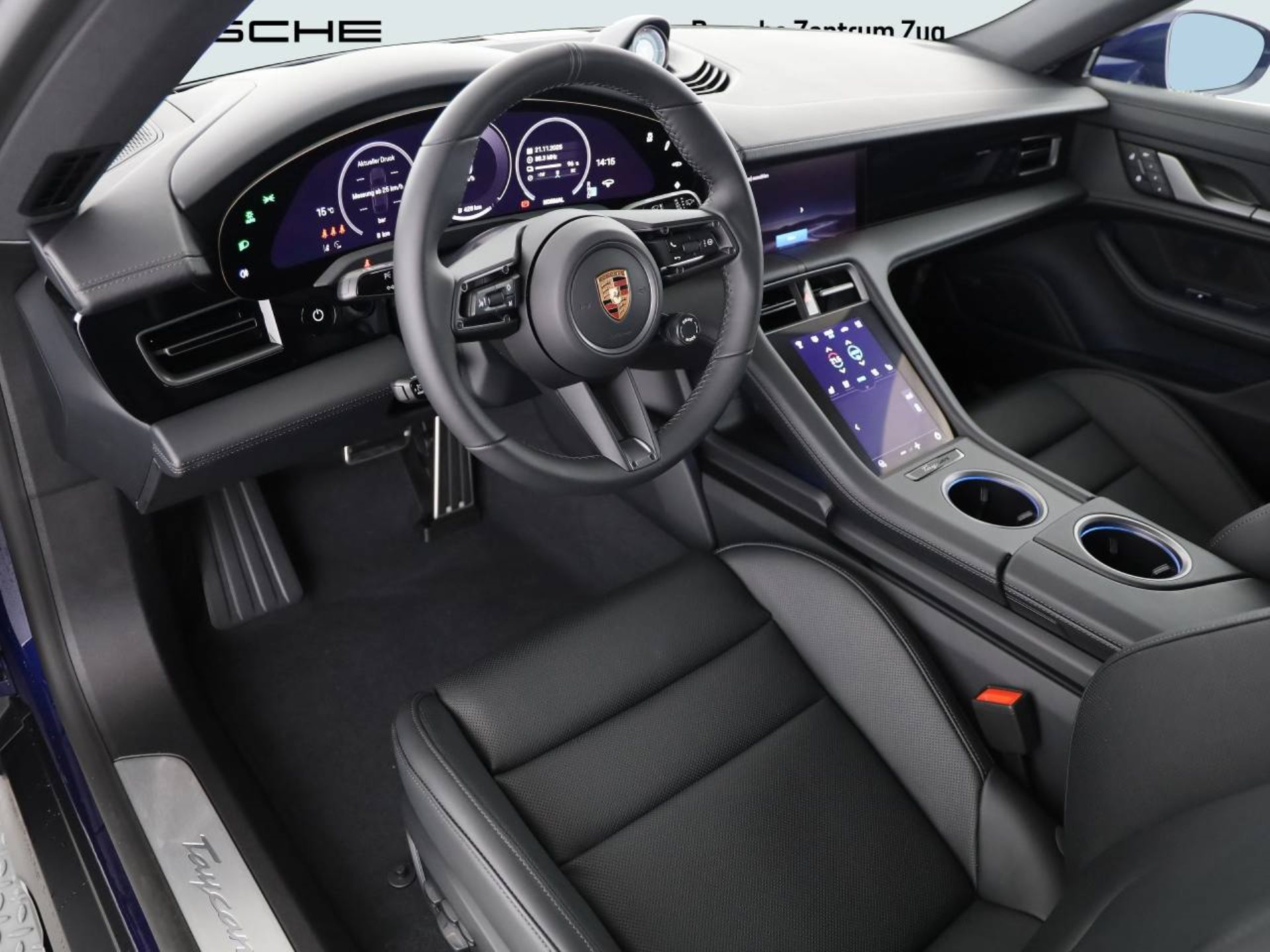 PORSCHE Taycan 4 Cross Turismo-image-3