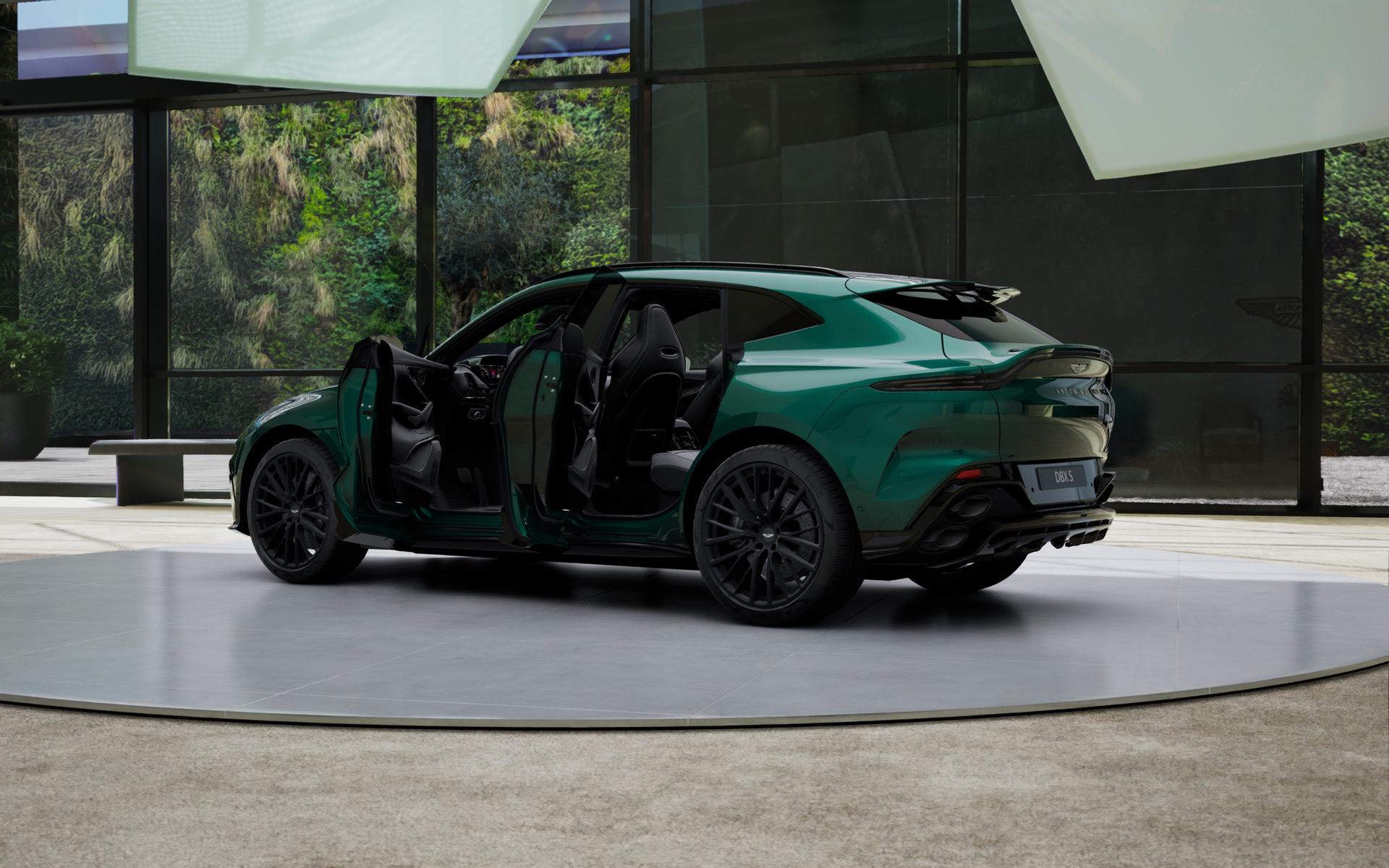 ASTON MARTIN DBX S 4.0 V8 Bi-Turbo-image-15