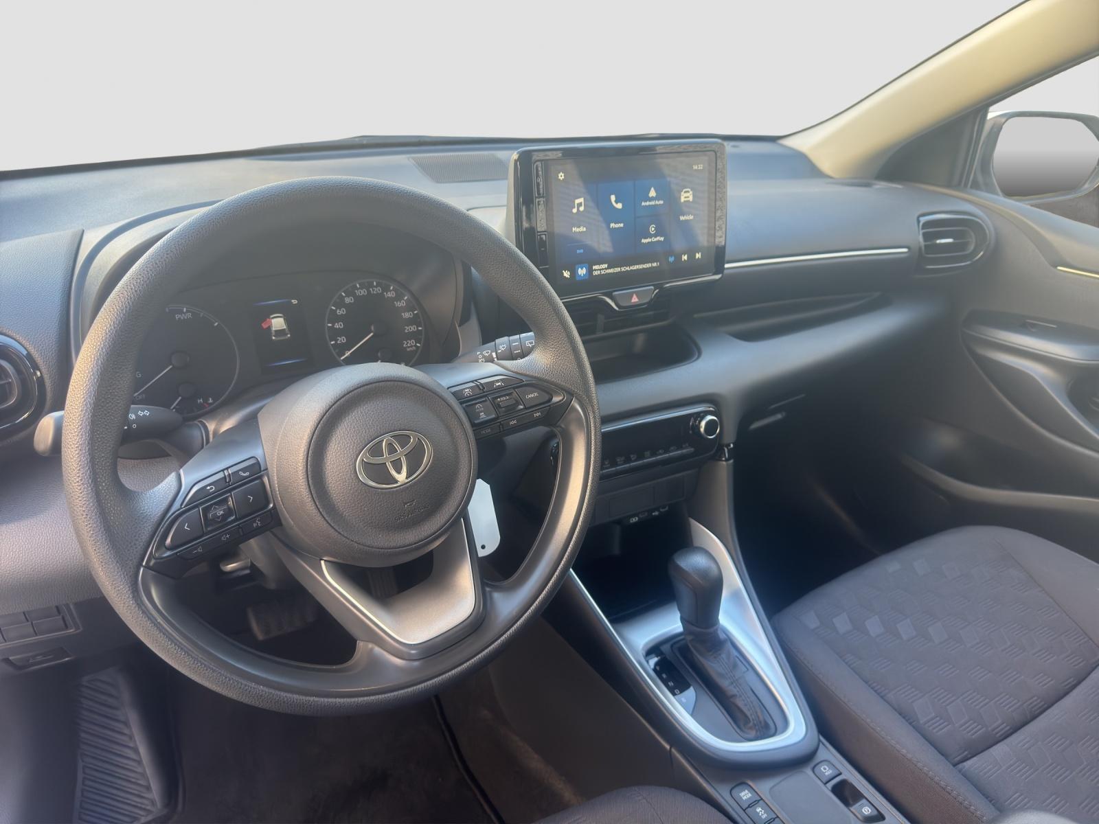 TOYOTA Yaris 1.5 VVT-i HSD Comfort-image-11