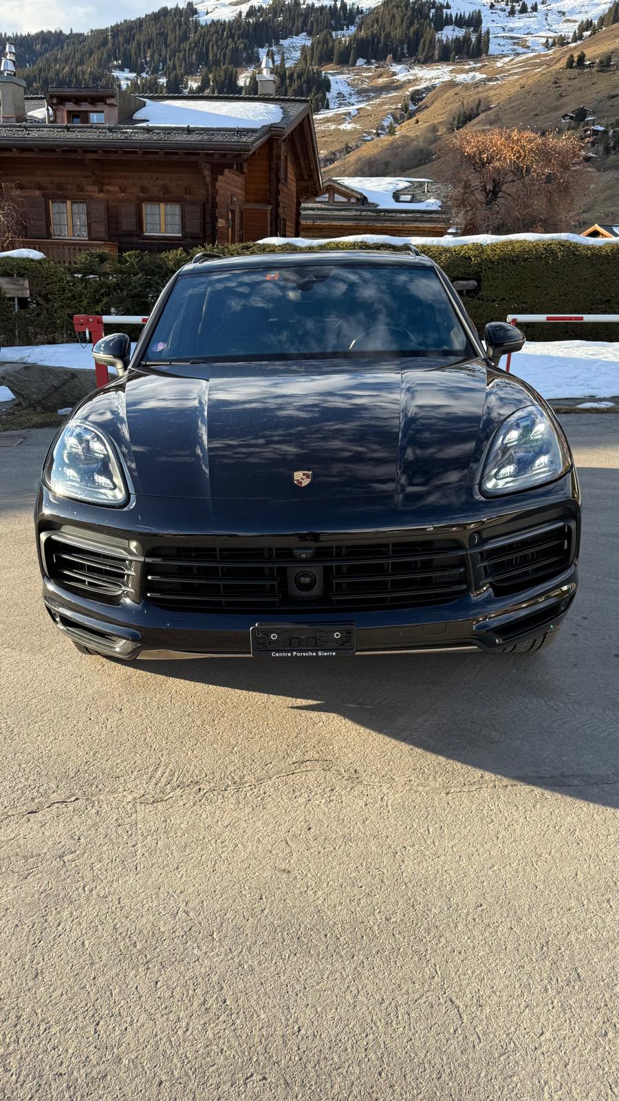 PORSCHE Cayenne S-image-1