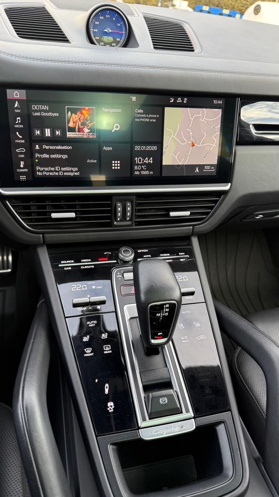 PORSCHE Cayenne S-image-6