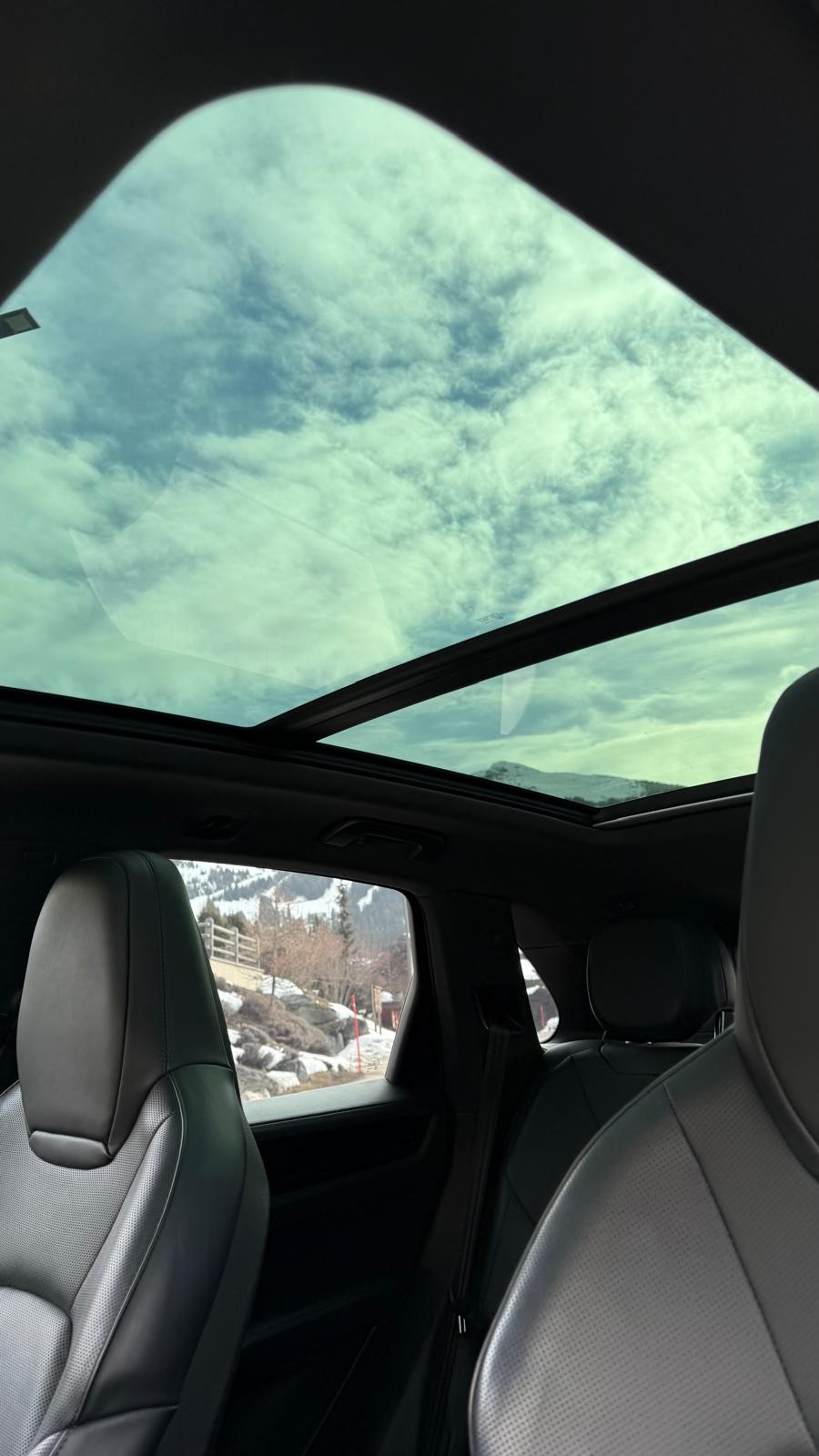 PORSCHE Cayenne S-image-11
