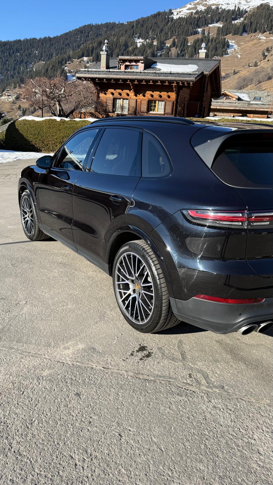 PORSCHE Cayenne S-image-3
