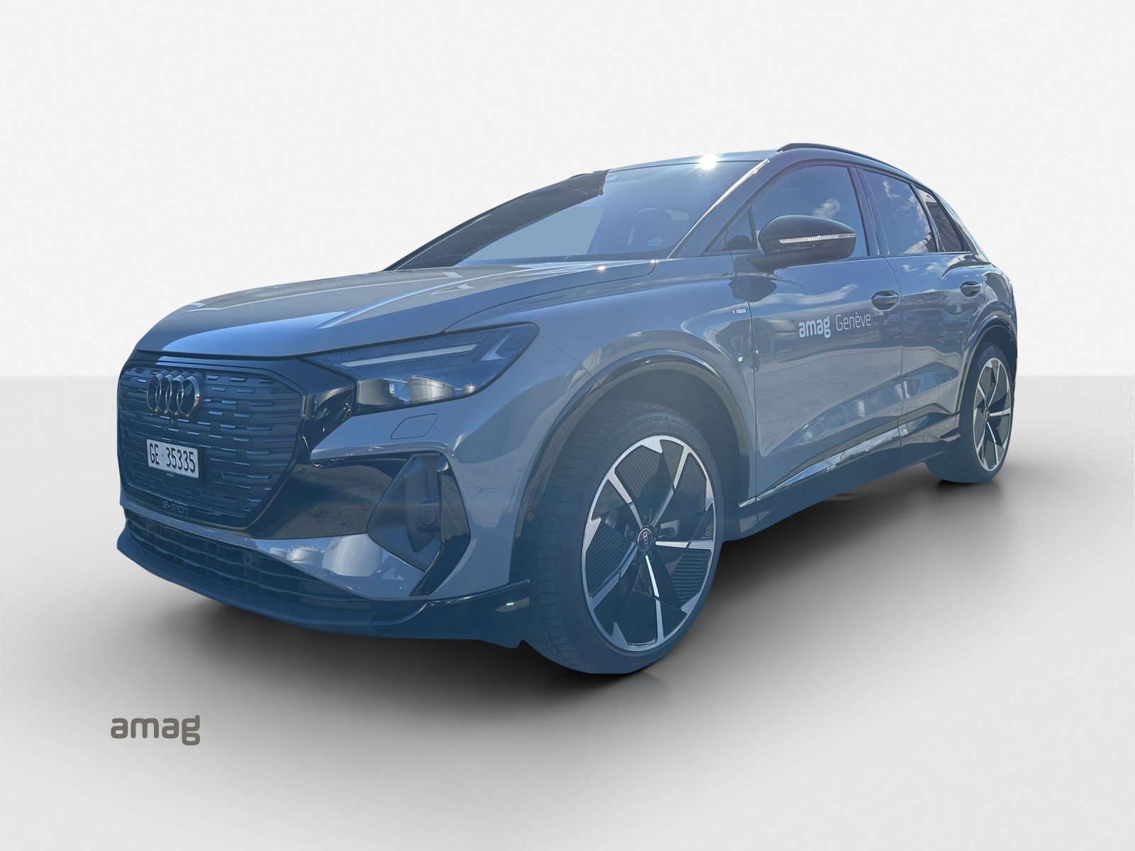 AUDI Q4 e-tron 45 Attraction quattro-image-0