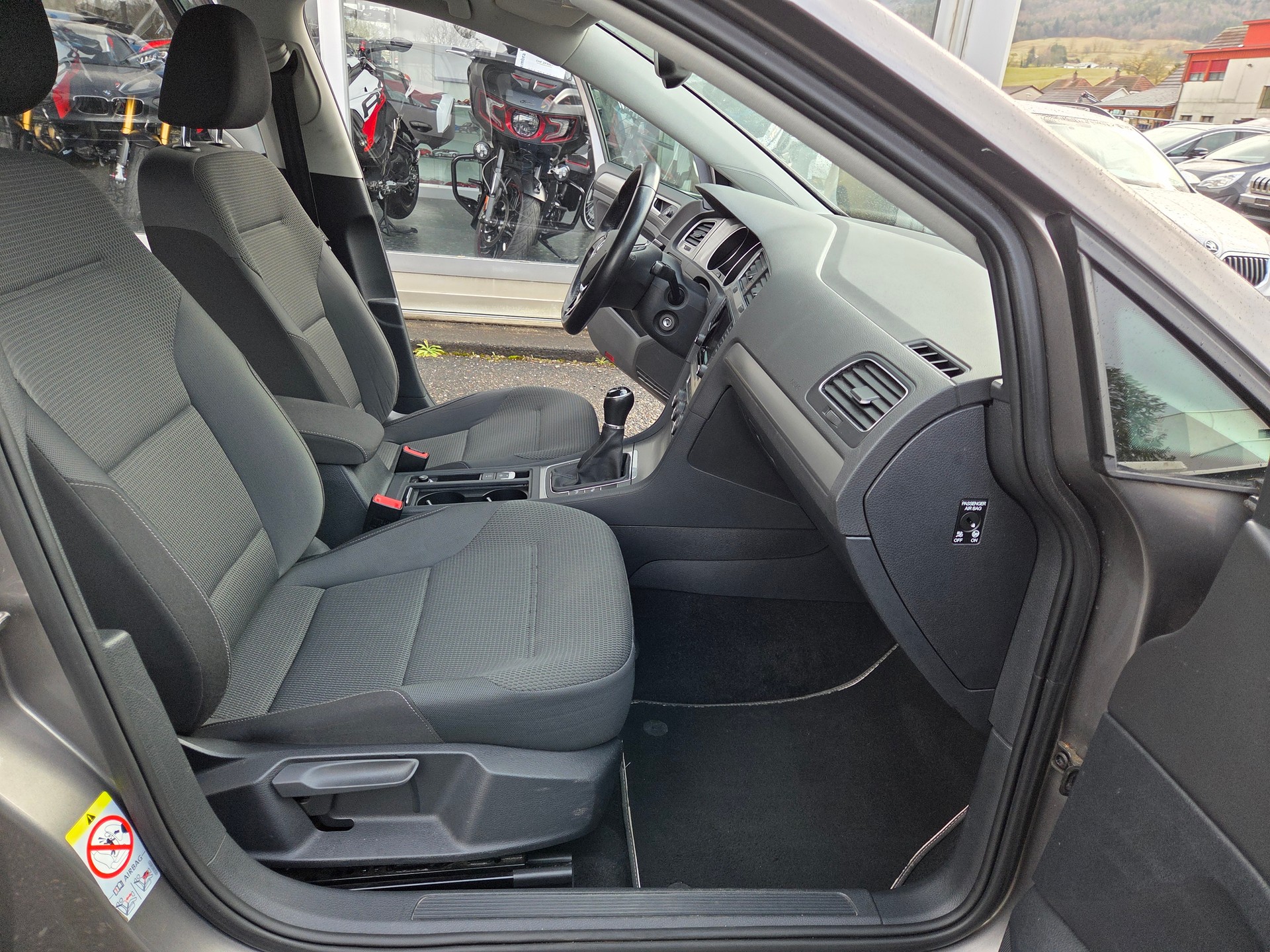 VW Golf 1.4 TSI Comfortline-image-9