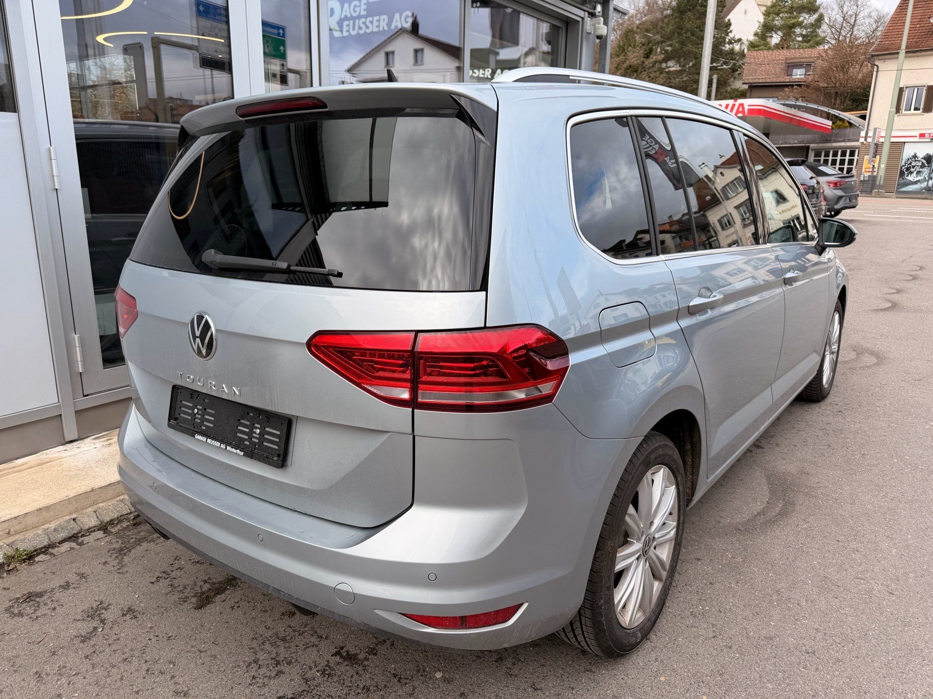 VW Touran 2.0 TDI 150PS DSG HIGHLINE *** TOP AUSSTATTUNG ***-image-3