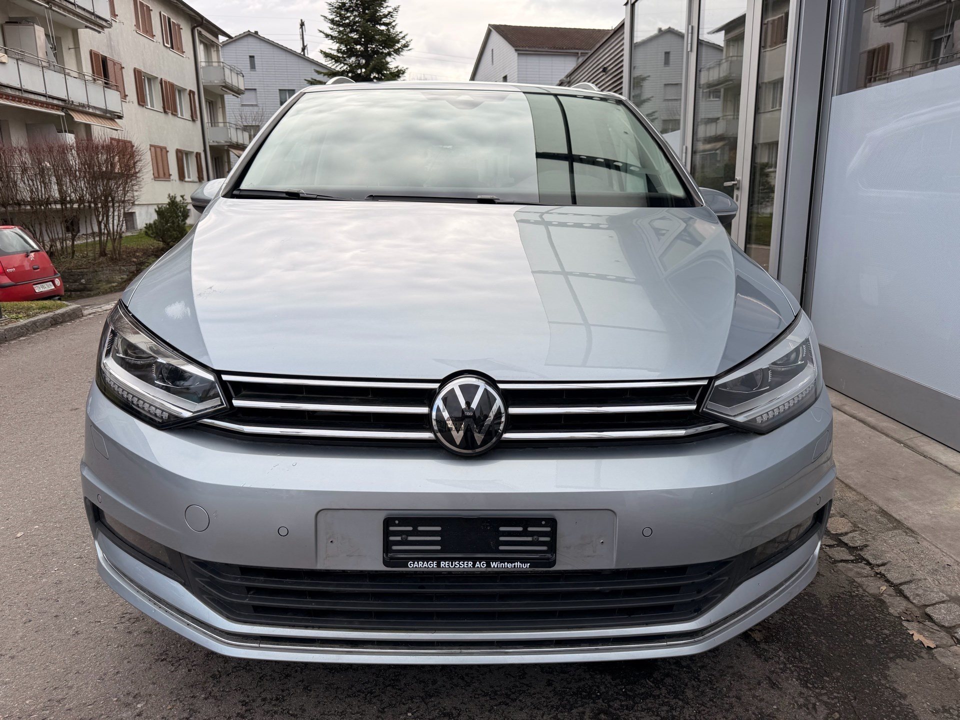 VW Touran 2.0 TDI 150PS DSG HIGHLINE *** TOP AUSSTATTUNG ***-image-1