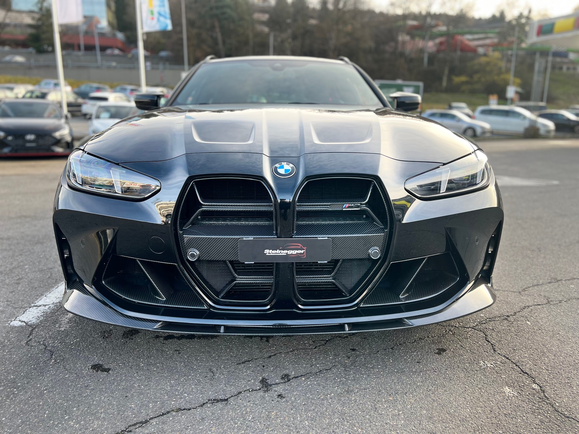 BMW M3 Touring (Carbon Edition) xDrive Competition M-image-3