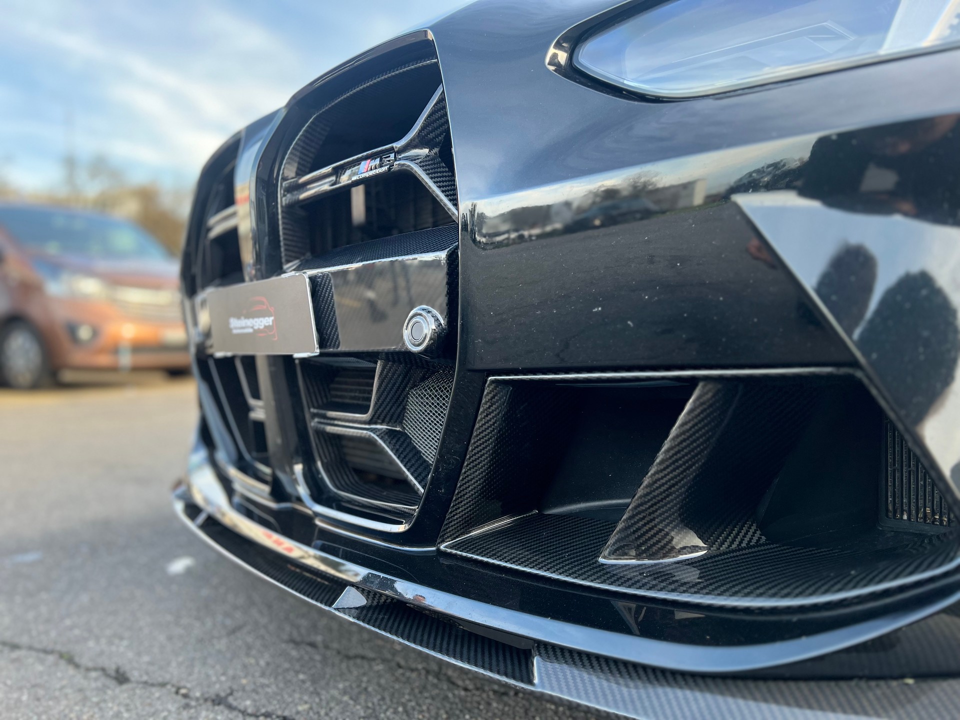 BMW M3 Touring (Carbon Edition) xDrive Competition M-image-18