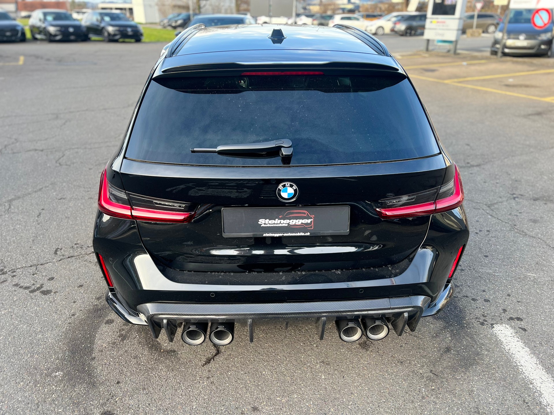 BMW M3 Touring (Carbon Edition) xDrive Competition M-image-8