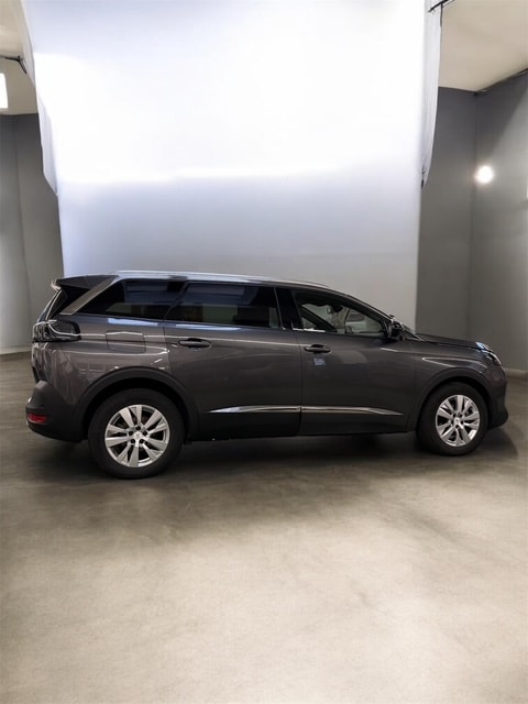PEUGEOT 5008 1.5 BlueHDi Allure Pack EAT8-image-5